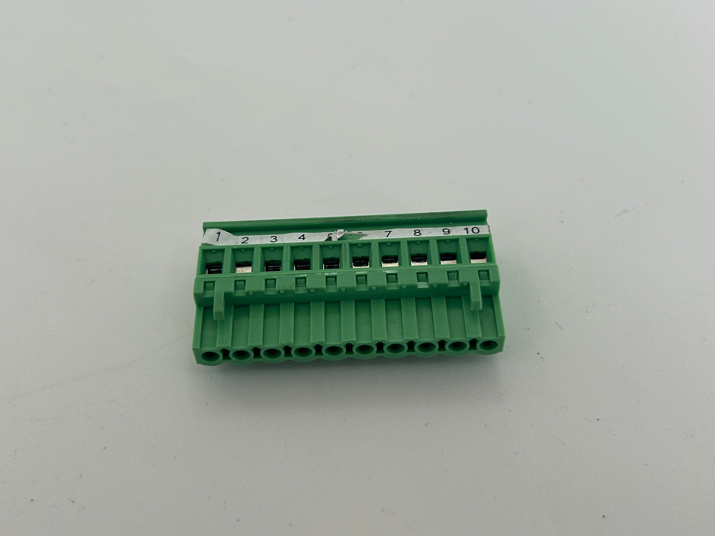 Hauss Elektronik GmbH Kehl V7.0 R6 Gegenverkehr Steckverbinder Anschlussleiste Anschlussklemme Stromklemmen Klemme Verteiler Sicherung Schraubklemme Ladebuchse Verbindungsklemme