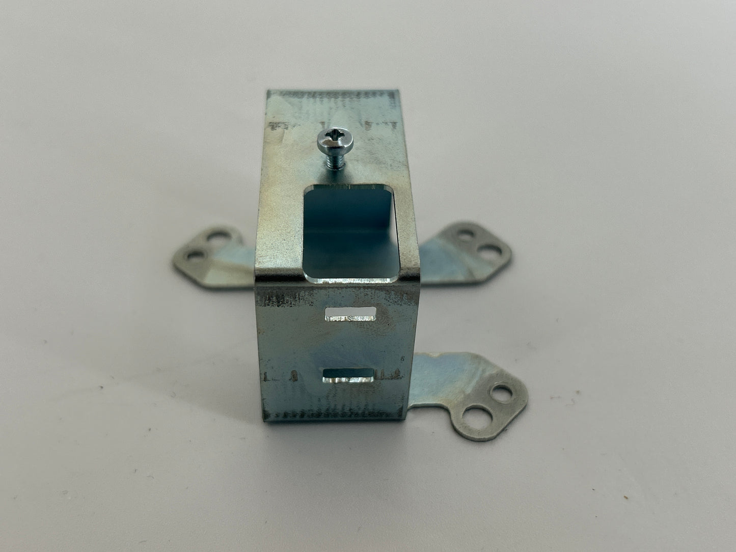 Tormatic GTA615 Winkel Halterung Halter Haltewinkel Ersatzteil