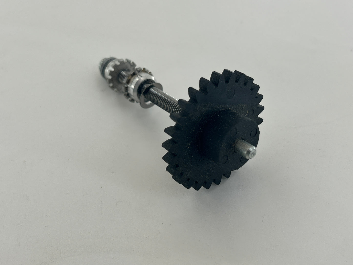 Bernal Rally CL-60 K Zahnrad Ritzel Kettenritzel Antriebsritzel Zahnkranz Antriebssnabe Antriebsscheibe Adapteraufsatz Schneckengetriebe Schneckenrad