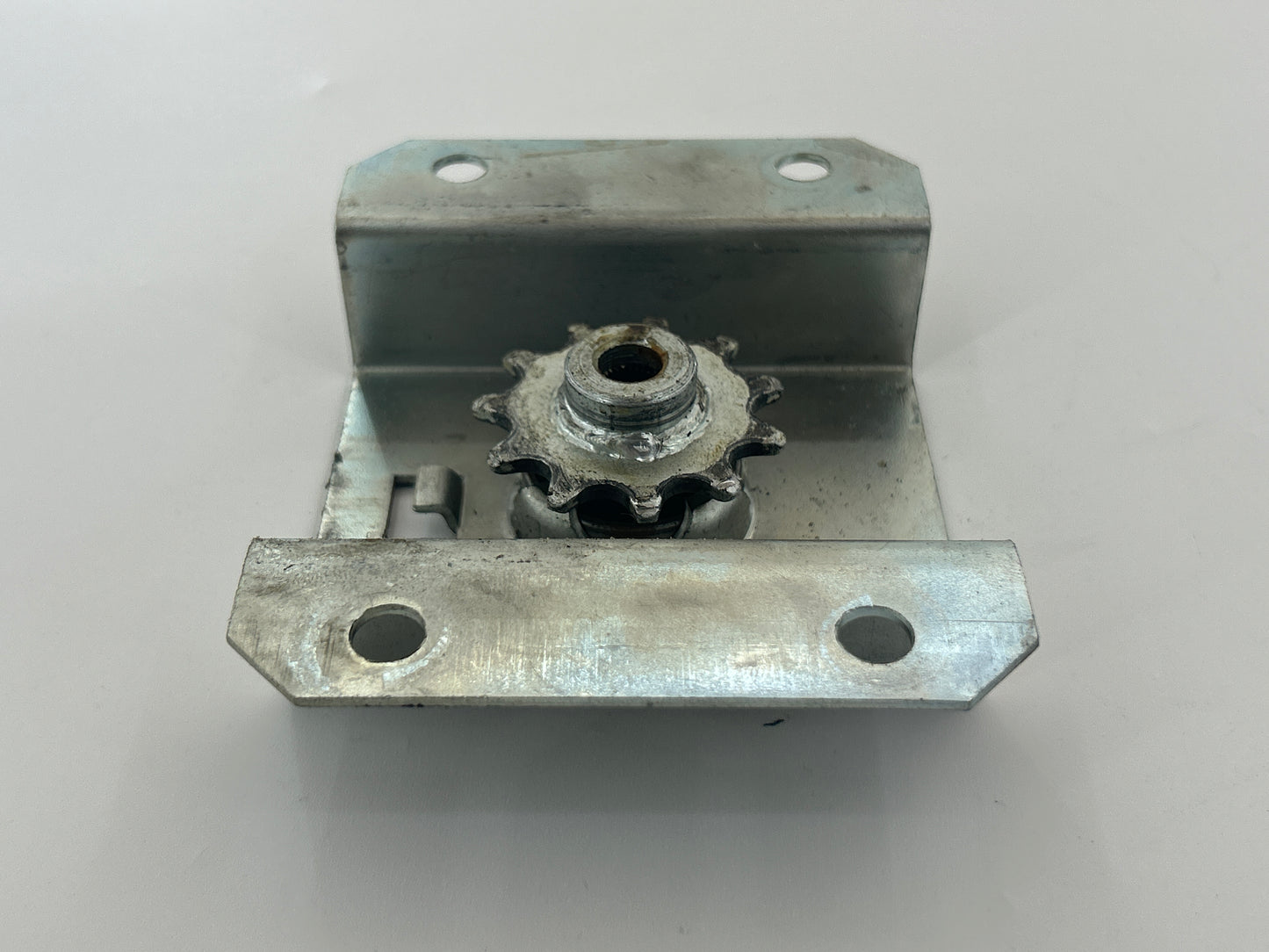 Novoferm Typ49 Umlenkung Rolle Spannvorrichtung Rad Ersatzteil Laufrolle Umlenkrolle Führungsrolle Spannrolle Antriebsrolle Kettenwender Kettenspanner Kettenführung Endstück Kettenumlenkung Kettenspreizer
