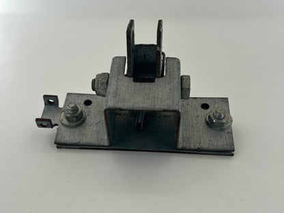 Novoferm Typ49 Torbefestigung Torwinkel Toranbindern Torbeschlag Torblattwinkel Winkel Halterung Halter Haltewinkel Torbeschlagswinkel Toranschlusskonsole Torverschluss