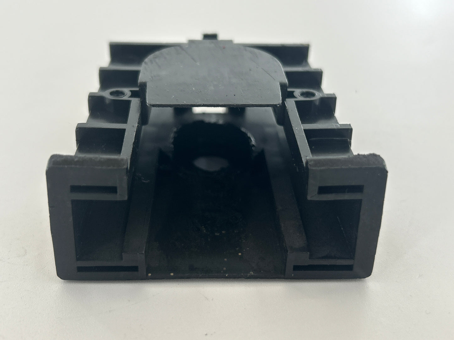 Tormatic Novoferm RUN601 Ersatzteil Kunststoff Halter Halterung Adapter