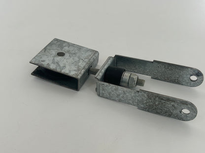 Novoferm Novomatik 553 Riemenenspanner Umlenkung Rolle Spannvorrichtung Rad Laufrolle Umlenkrolle Führungsrolle Spannrolle Antriebsrolle Endstück Riemenumlenkung Kettenwender