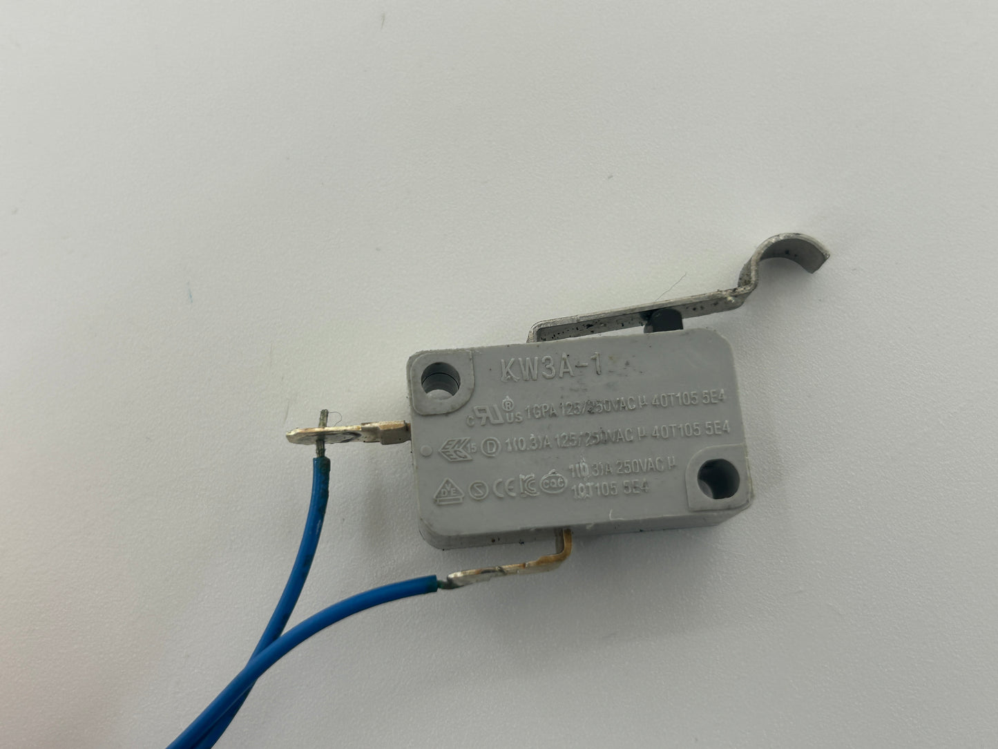 Sommer S9060 base+ Endschalter Sensor Schalter Positionsschalter Hallsensor Taster Endanschlag  Microschalter Kontaktschalter Tastkontakt ID Geber