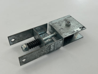 Liftmaster LM1000 Riemenenspanner Umlenkung Rolle Spannvorrichtung Rad Laufrolle Umlenkrolle Führungsrolle Spannrolle Antriebsrolle Endstück Riemenumlenkung Kettenwender