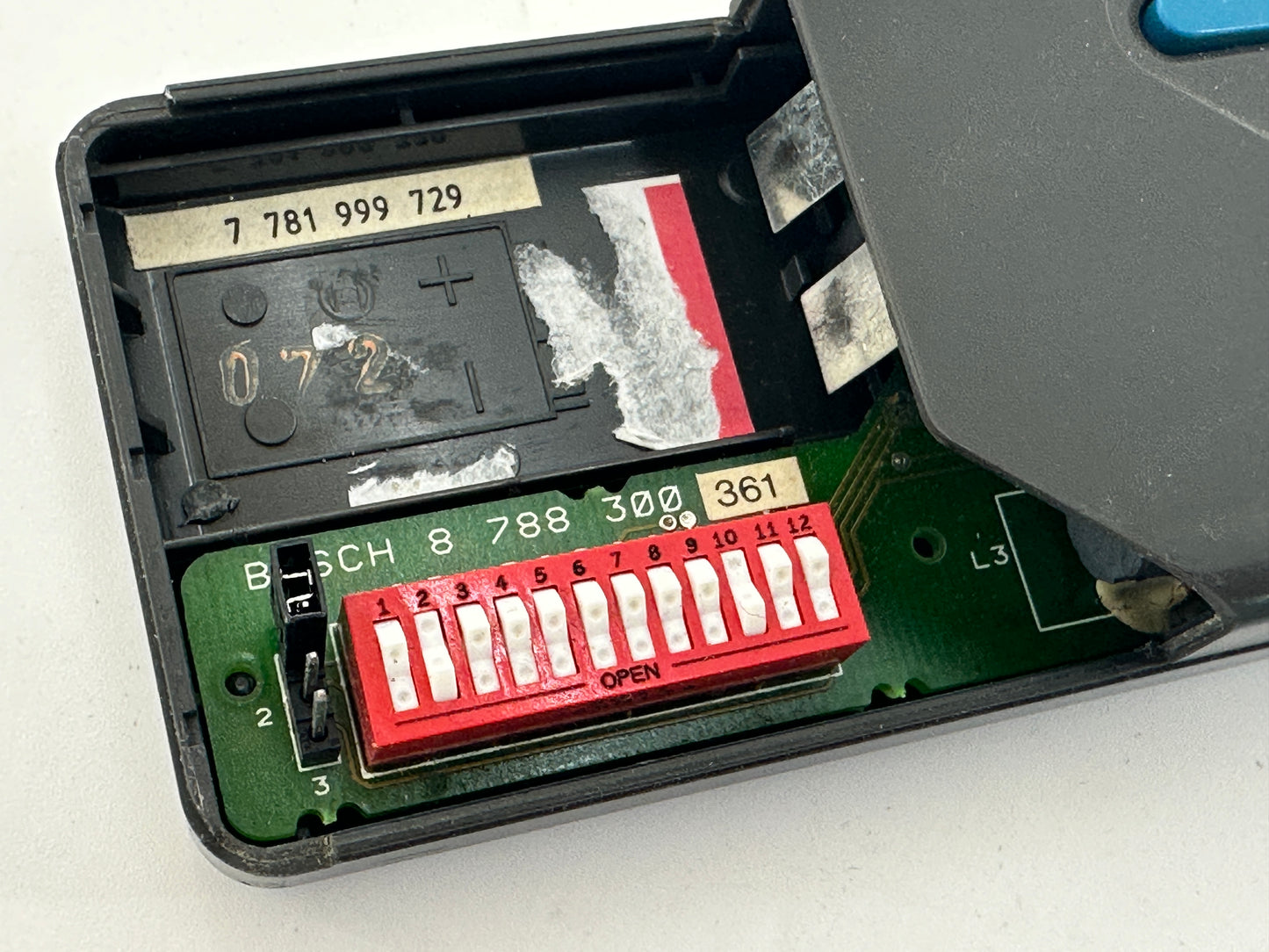Bosch 3T GELB Handsender Drücker Fernbedienung Funktaster Funk Fernsteuerung