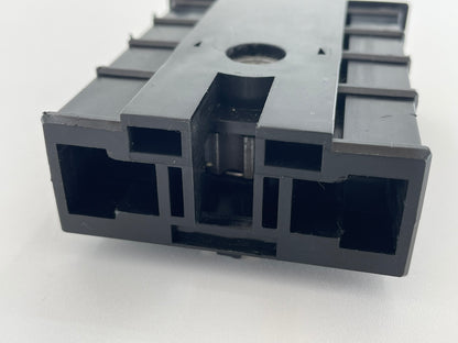 Novoferm Tormatic Novomatic 563S Umlenkung Rolle Spannvorrichtung Rad Ersatzteil Laufrolle Umlenkrolle Führungsrolle Spannrolle Antriebsrolle Kettenwender Kettenspanner Kettenführung Endstück Kettenumlenkung Kettenspreizer