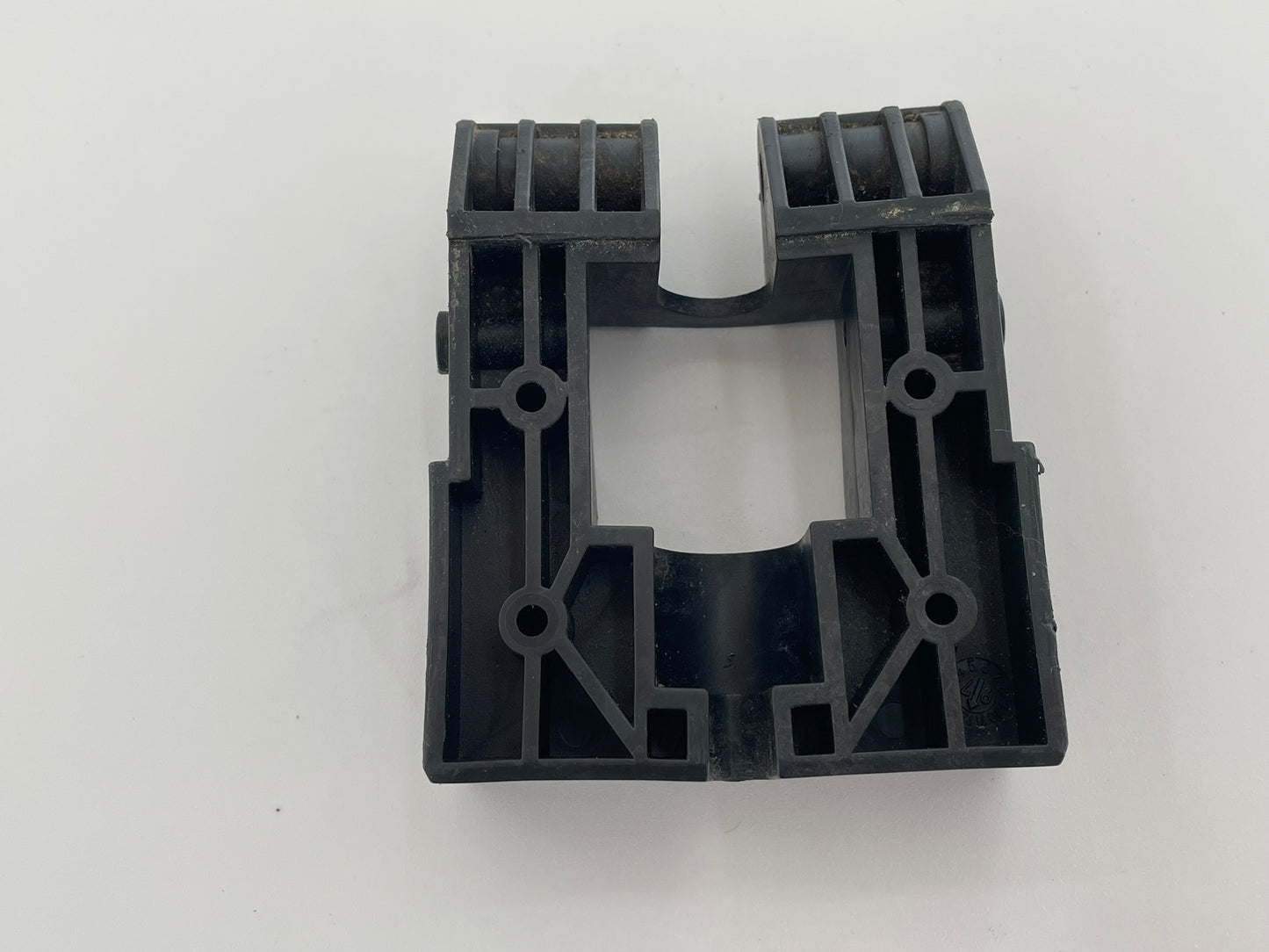 Novoferm 502 Halterung Halter Rollenhallter Endstück Umlenkung Rolle Riemenumlenkung Ersatzteil