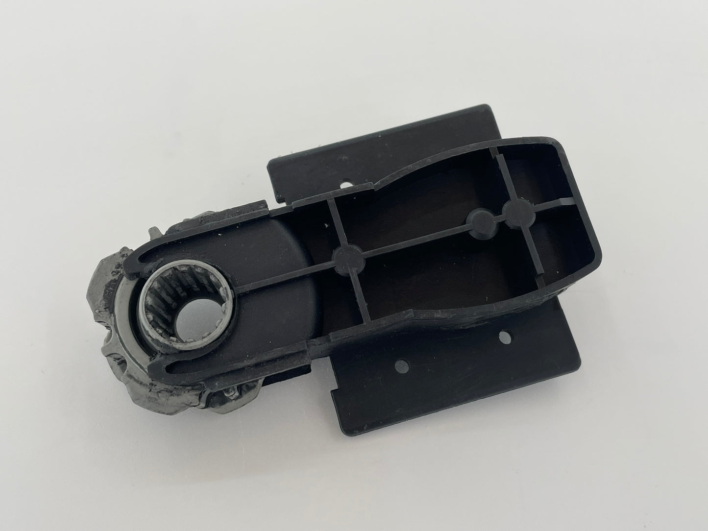 Novoferm 502 Umlenkung Rolle Spannvorrichtung Rad Ersatzteil Laufrolle Umlenkrolle Führungsrolle Spannrolle Antriebsrolle Kettenwender Kettenspanner Kettenführung Endstück Kettenumlenkung Kettenspreizer