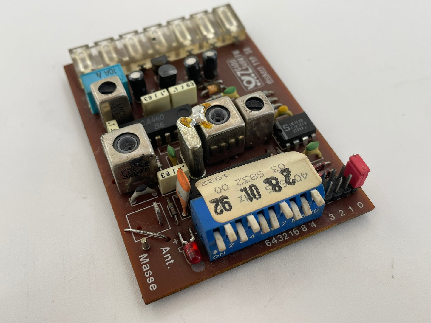 Becker BOM 600 Empfänger Empfangsteil Funk Funkempfänger Receiver Fernsteuerung Antenne Fernsteuerempfänger