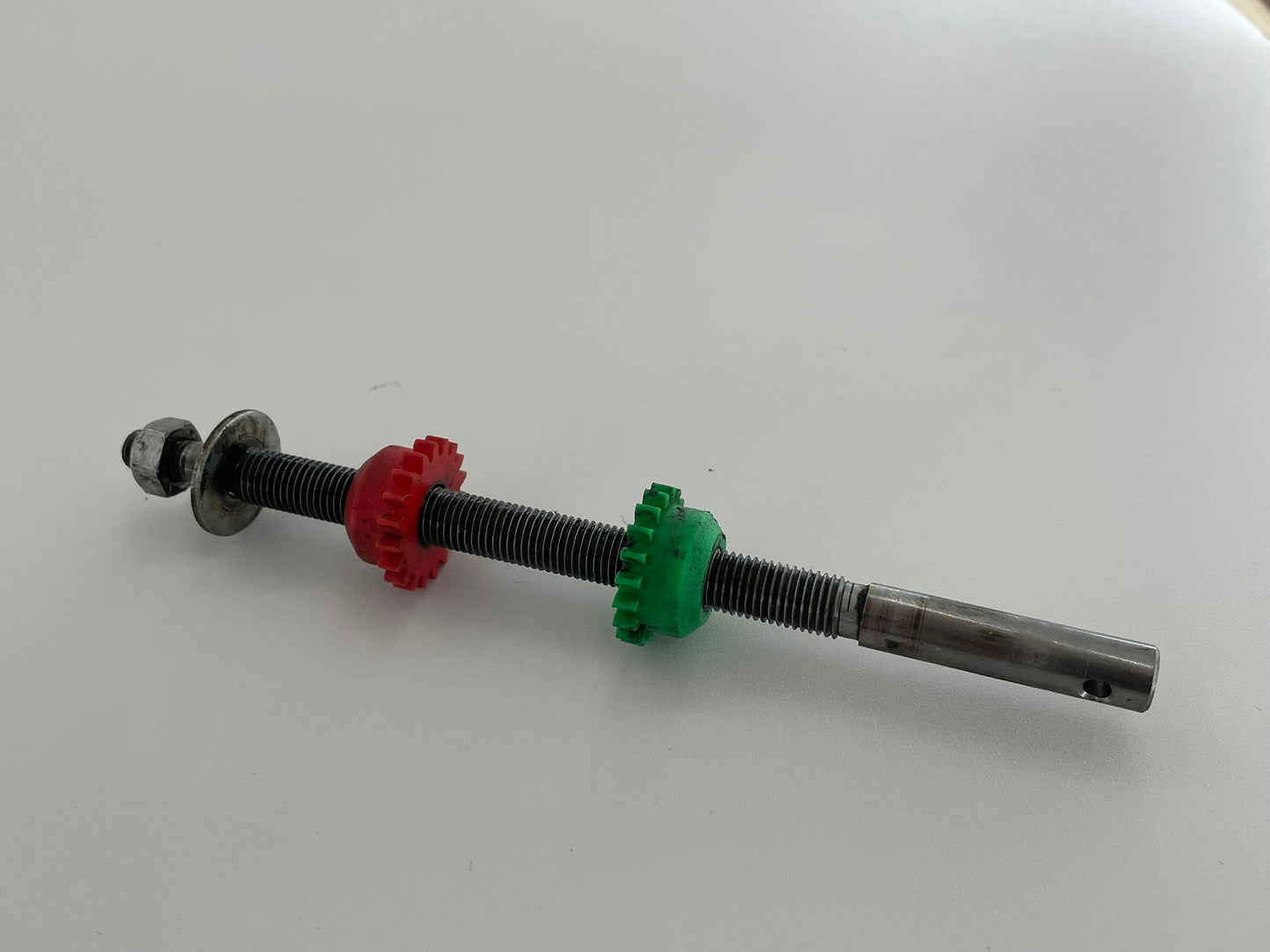 Becker BOM 600 Zahnrad Zahnkranz Ritzel Kettenritzel Antriebsritzel Antriebssnabe Antriebsscheibe Adapteraufsatz Schneckengetriebe Schneckenrad
