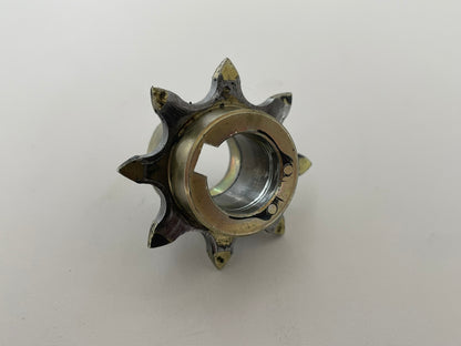 Becker BOM 600 Zahnrad Ritzel Kettenritzel Antriebsritzel Zahnkranz Antriebssnabe Antriebsscheibe Adapteraufsatz Schneckengetriebe Schneckenrad