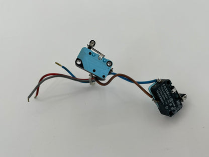 AEG TA212 Endschalter Sensor Schalter Positionsschalter Hallsensor Taster Endanschlag  Microschalter Kontaktschalter Tastkontakt ID Geber