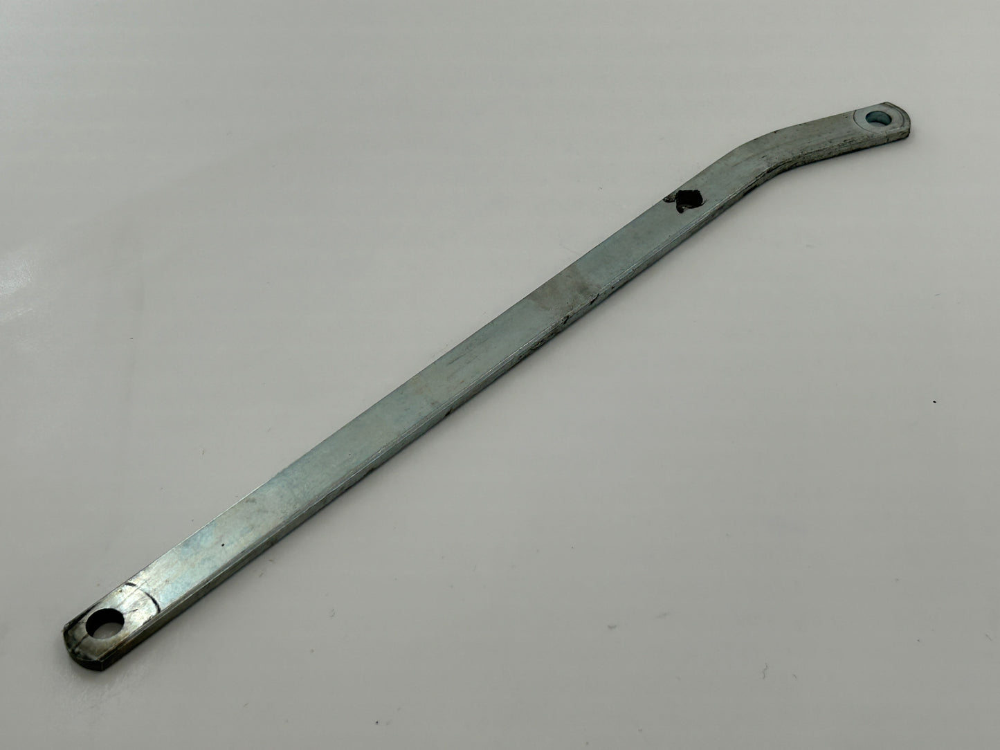 Bernal GAMMA 600 Tormitnehmer Torarm Stange Schubstange Schlepperstange