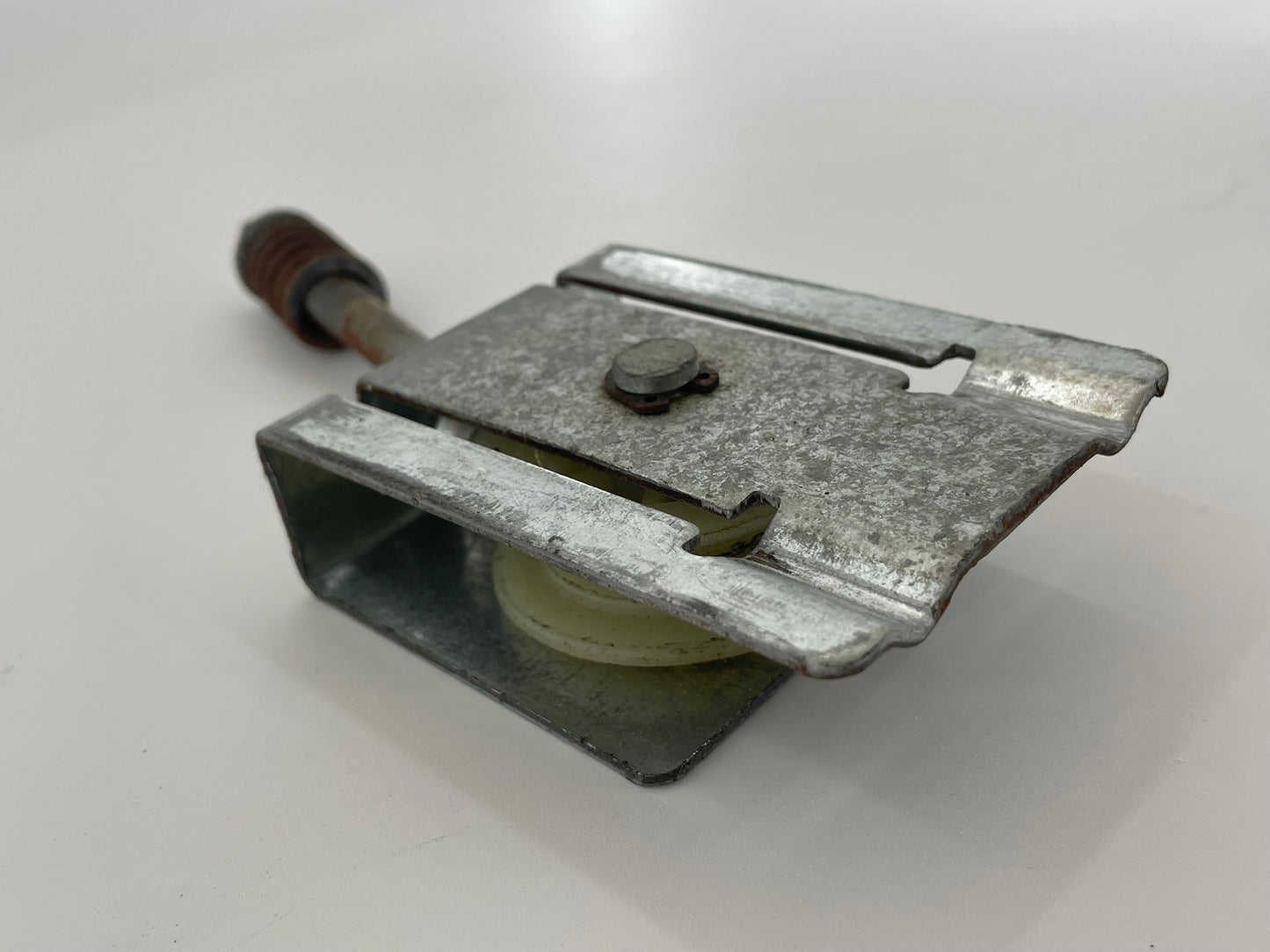 AXONE Spadone F Modell ONE Umlenkung Rolle Spannvorrichtung Rad Ersatzteil Laufrolle Umlenkrolle Führungsrolle Spannrolle Antriebsrolle Kettenwender Kettenspanner Kettenführung Endstück Kettenumlenkung Kettenspreizer
